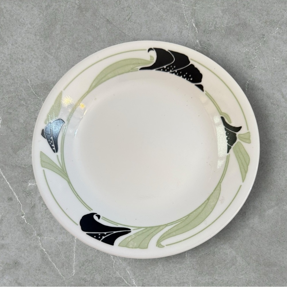 Vintage Corelle By Corning Black Orchid Flower 6.75" Bread Dessert Plate